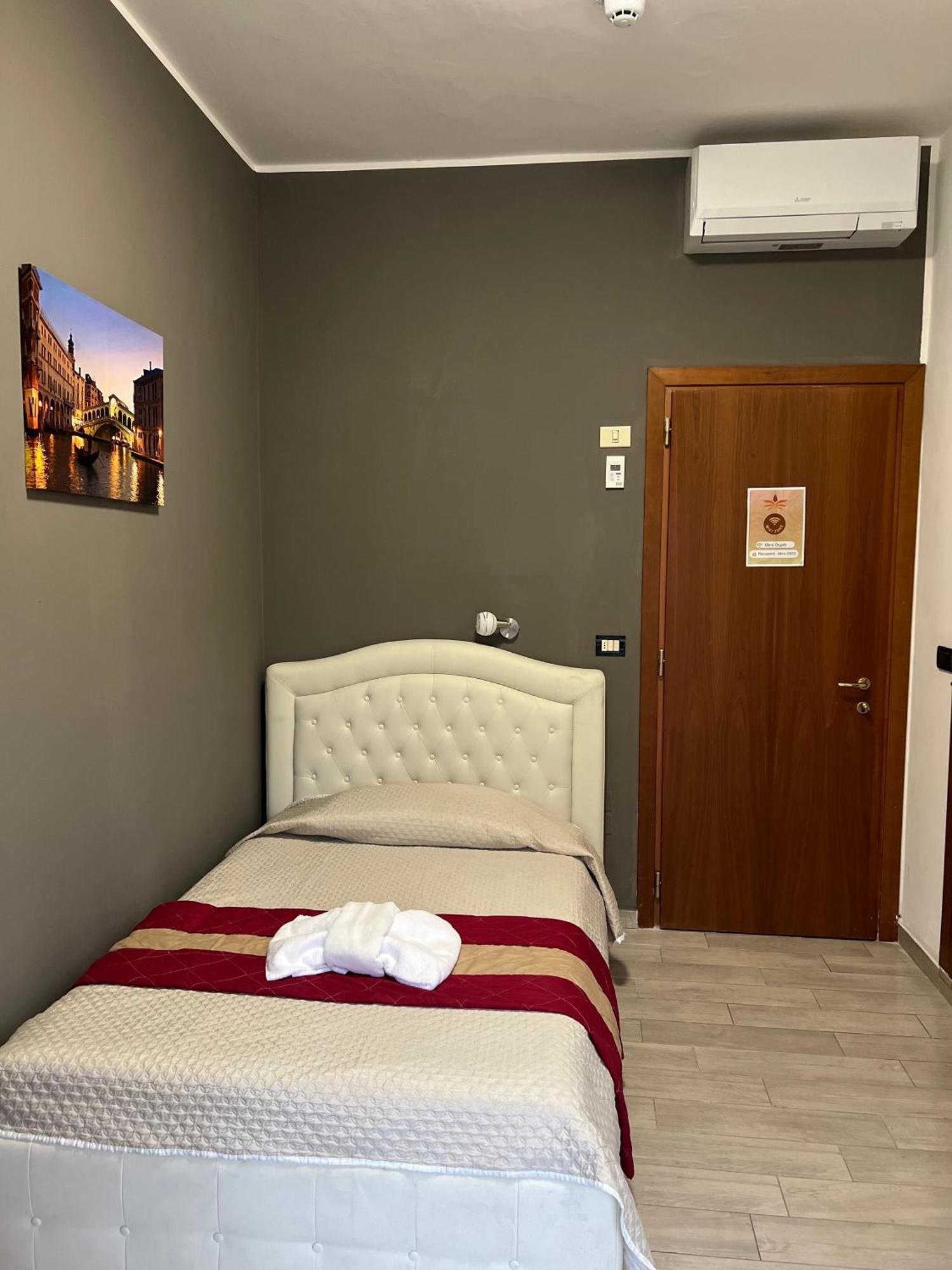 Hotel Miro Rimini Exterior photo